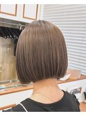 ホワイトグレージュミニウルフデジタルパーマチェリーブラウン