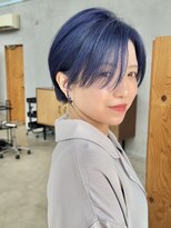 ユーラボラトリー(U LABORATORY)&nbsp;ブリーチ1回で出来る青髪ショート【群馬/太田】