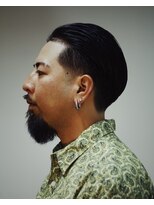 メリケンバーバーショップ フクオカ(MERICAN BARBERSHOP FUK) オールバックテーパーフェード