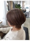 明るめ白髪染めショート