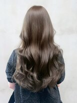 アイティー バイ アルバム 浦和店(IT by ALBUM) 韓国ヘアロング顔周りレイヤーオリーブベージュ_ba571882