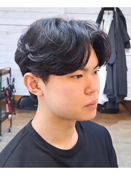 ヘアーサロン カヴィエ(hair salon covie) センターパートスタイル　フェザーショート　カルマショート
