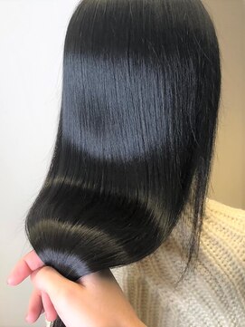 シェア 梅田 バイ ケーツー(SHARE 梅田 by k-two) ツヤ髪カット×髪質改善/30代/40代/50代/60代/グレイヘア