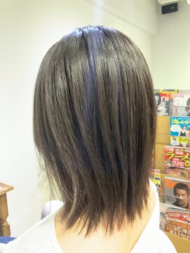 ユーネリー(U-NERY) ミディアムスタイル