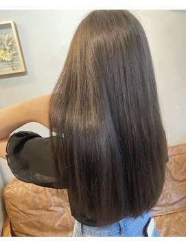 ストーク(stoked) アッシュグレージュ x ロング