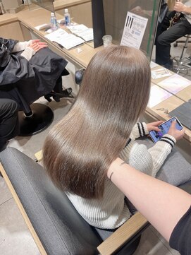 レア 渋谷(Le'a) 【Le'a渋谷 Kaji】王道★ミルクティーベージュ