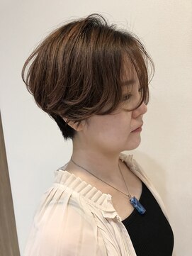 ユウヘアー 尾張旭店(U Hair) 30代/40代/50代/アースカラー/軽やかショート