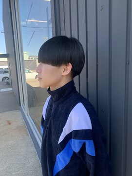 ビーヒアナウ N゜02 金沢鞍月店(BE HERE NOW) メンズマッシュ