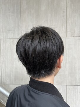 モア 下通店(MORE) 伸ばしかけ襟足ショート