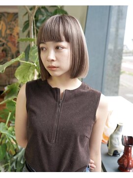 アペロ(Apero) ブリーチ/ボブ/デザインカラー/マロンベージュ/柏美容室