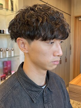 エリマバイフィフス 調布(elima by fifth) 調布メンズパーマツイストスパイラルパーマ波巻きパーマツイスパ