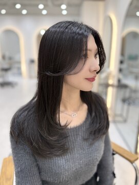 ジーナ 博多筑紫口(Zina) 【tama】韓国レイヤー×ダークオリーブグレージュ