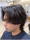 ミディアムフェザーパーマウルフ センターパートサーフカールk
