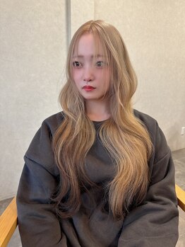 ローブ(LOAB)の写真/【白塚駅徒歩10分】周りの目を気にせず過ごせる少人数サロン☆津や白塚で理想のハイトーンを叶えるなら♪