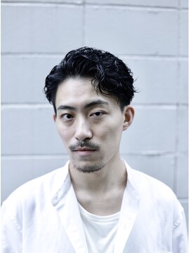 プランツヘアー ニュアンスパーマ センターパート メンズパーマ 博多美容室