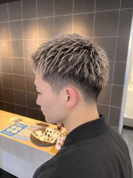 ブルーバイブレーション BlueVibration メンズ　ショート　ブリーチ　グレー　ベージュ
