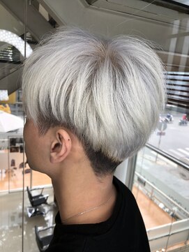 アンダーバーホワイトモデ 河内長野(_WHITE mode) プラチナホワイト　ケアブリーチ　千代田×河内長野