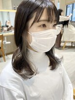 プラグ バイ ネオリーブ(plug by neolive)&nbsp;インナーカラーグレー☆ショコラベージュ/ボブルフ/カール