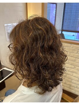 ヘアー グリーン(hair green) ウエーブハイライト40代50代60代