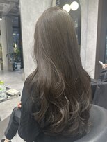 シティ(CITY) レイヤーカット×オリーブベージュカラー【CHICA】