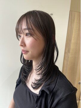 ベンチ(bench) 顔まわりレイヤー/アッシュグレージュ/千葉美容室