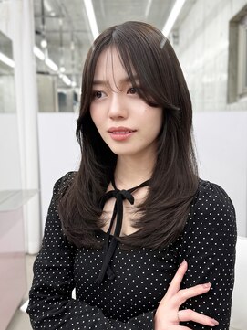 アイヴィ 表参道(IVY) ワンカールレイヤー 韓国ヘア 顔まわりカット【肥田亜沙美】