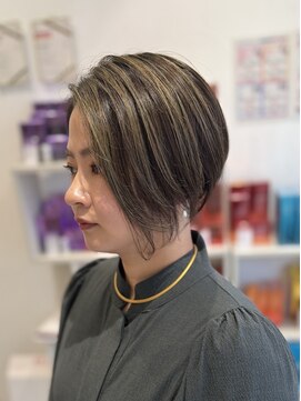 アッシュ 中目黒店(Ash) 刈り上げアシンメトリーショート