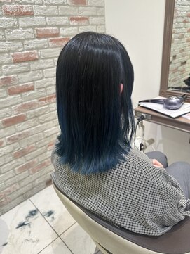 アッシュ 新杉田店(Ash) 裾ブルーカラー