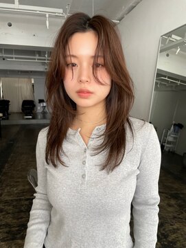 カイラ(KAILA) レイヤーカット似合わせカラー赤み消しブラウン前髪なし◎杉本