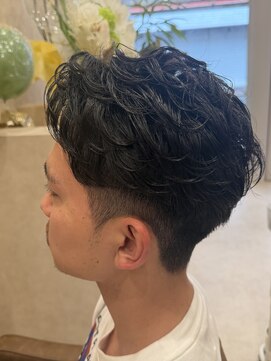 ハーツ(hearts) 爽やかセンターパートピンパーマ
