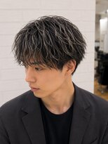 オラ ボーテ(Aura Beaute)&nbsp;人気ショート ハイライト ブリーチメッシュ ラウンドマッシュ