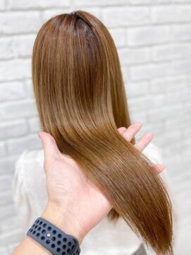 ミーティア バイ クアトロ(Meteor By QUATRO) 艶感☆サイエンスアクア