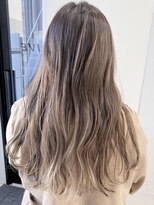 アライブ キチジョウジ(ALIVE Kichijoji)&nbsp;小顔セミウェットウェーブハイライトカラーオリーブカラー