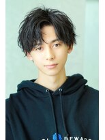 リップス 表参道店(LIPPS)&nbsp;【黒髪センターパート】細束　ルーズパーマ　2ブロックマッシュ