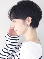 サーカス バイ ビュートリアム 青山(CIRCUS by BEAUTRIUM)&nbsp;小顔　黒髪　パーマショート　暗髪　　前髪あり　耳かけショート