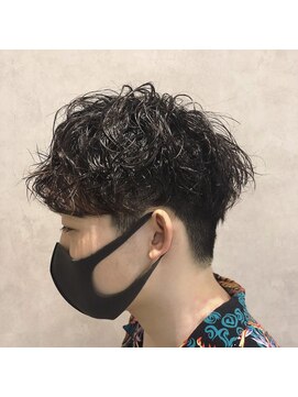 コントレイル(contrail) ツイストスパイラル×ショートマッシュ