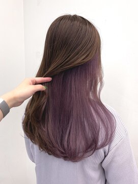 アライブ キチジョウジ(ALIVE Kichijoji) 夏におすすめ透明感のあるインナーカラー!