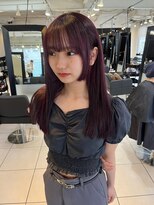 アクアオモテサンドウ(ACQUA omotesando)&nbsp;△ダブルカラーレッドカラーボルドーカラー姫カットフルバング