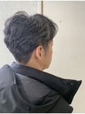 グレイヘアが映える！イケオジメンズカット