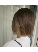 インナーカラー×切りっぱなし×ハイトーンベージュ