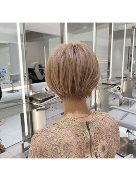 バロック(BAROQUE) 丸みショート