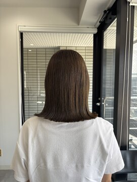 オリーブカラー