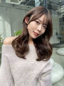 アナ ラーナ(Anna Lanna) 可愛い顔まわり くびれヘアー【野呂朱里】