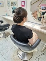 ビューティサロン東京堂&nbsp;綺麗めシニヨン