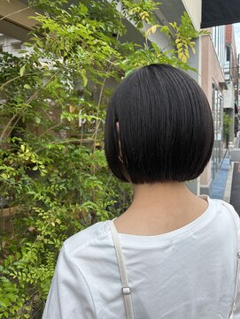 ペレ(pele) 前髪なしミニボブショートボブ30代40代