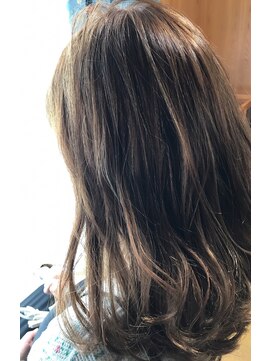 ナトゥーラ 岐阜(Natura) ハイライト☆透け感アッシュベージュ☆