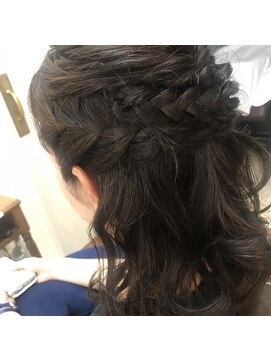 ヘアーアンドネイル ピーファイブ(hair&nail P five) ミディアムヘアセット×結婚式×パーティ