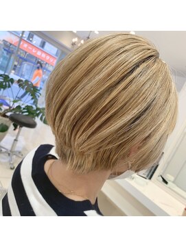 アッシュ 武蔵小金井店(Ash) \明るい白髪染め×抜きっぱなしカラー/