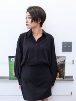 クラスコウベ 三宮店(Krass kobe)&nbsp;シルキーベージュデザインカラーショート【宮尾ウィルヘルム】