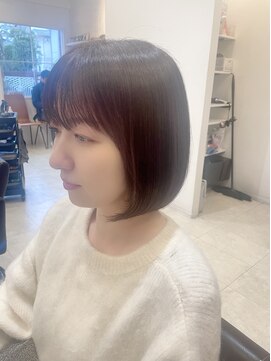 ザシラ(THE SIRA) 伸ばしかけボブ